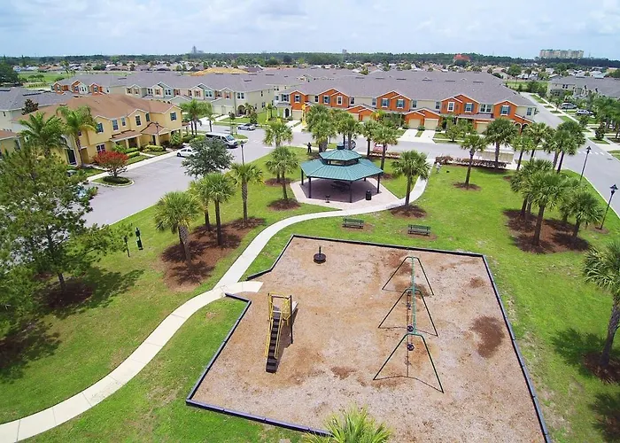 Family Friendly 4 Bedrooms With Gameroom Close To Disney In Compass Bay 5103