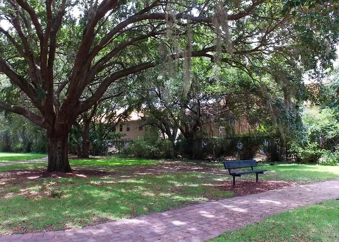 Family Friendly 4 Bedrooms With Gameroom Close To Disney In Compass Bay 5103