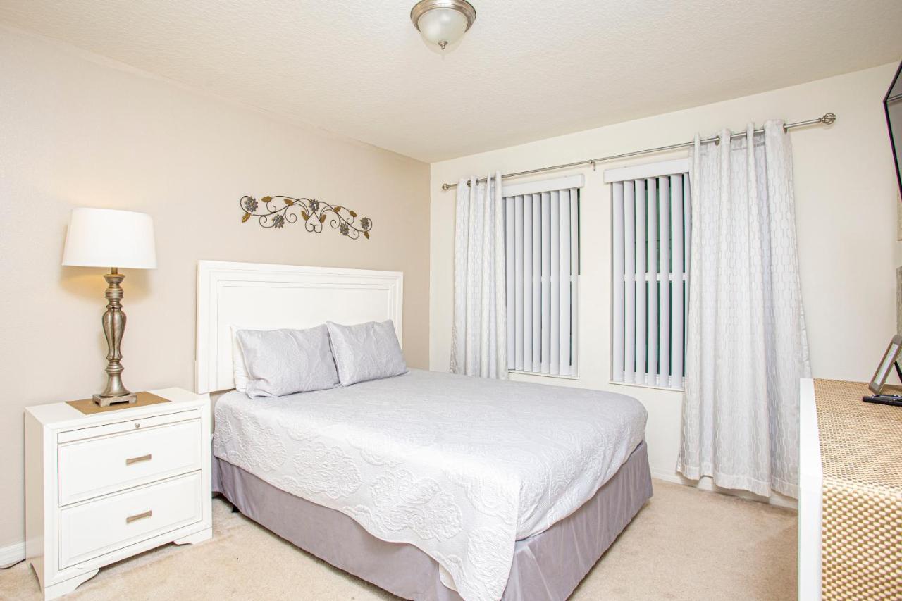 Casa vacanze Family Friendly 4 Bedrooms With Gameroom Close To In Compass Bay 5103